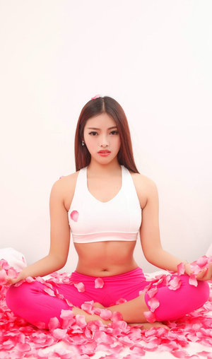 《年轻的女教师》3韩国